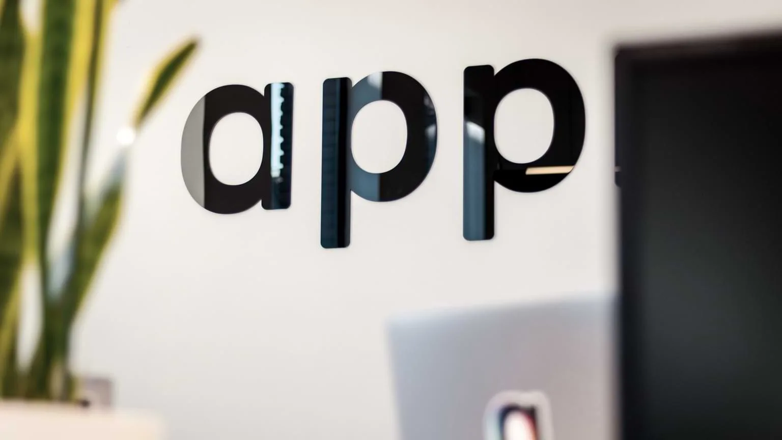 您寻找的页面，已进入休息室。 - 极速电竞APP